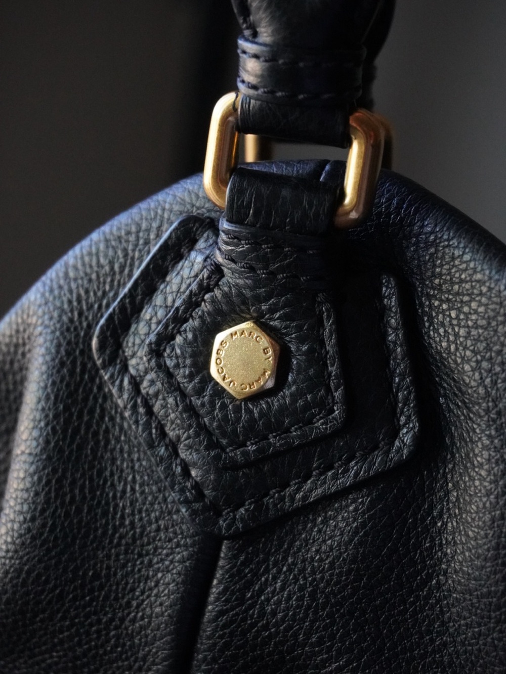 Marc by Marc Jacobs Black Leather Shoulder Bag with Gold Hardware - Picture 3 of 15